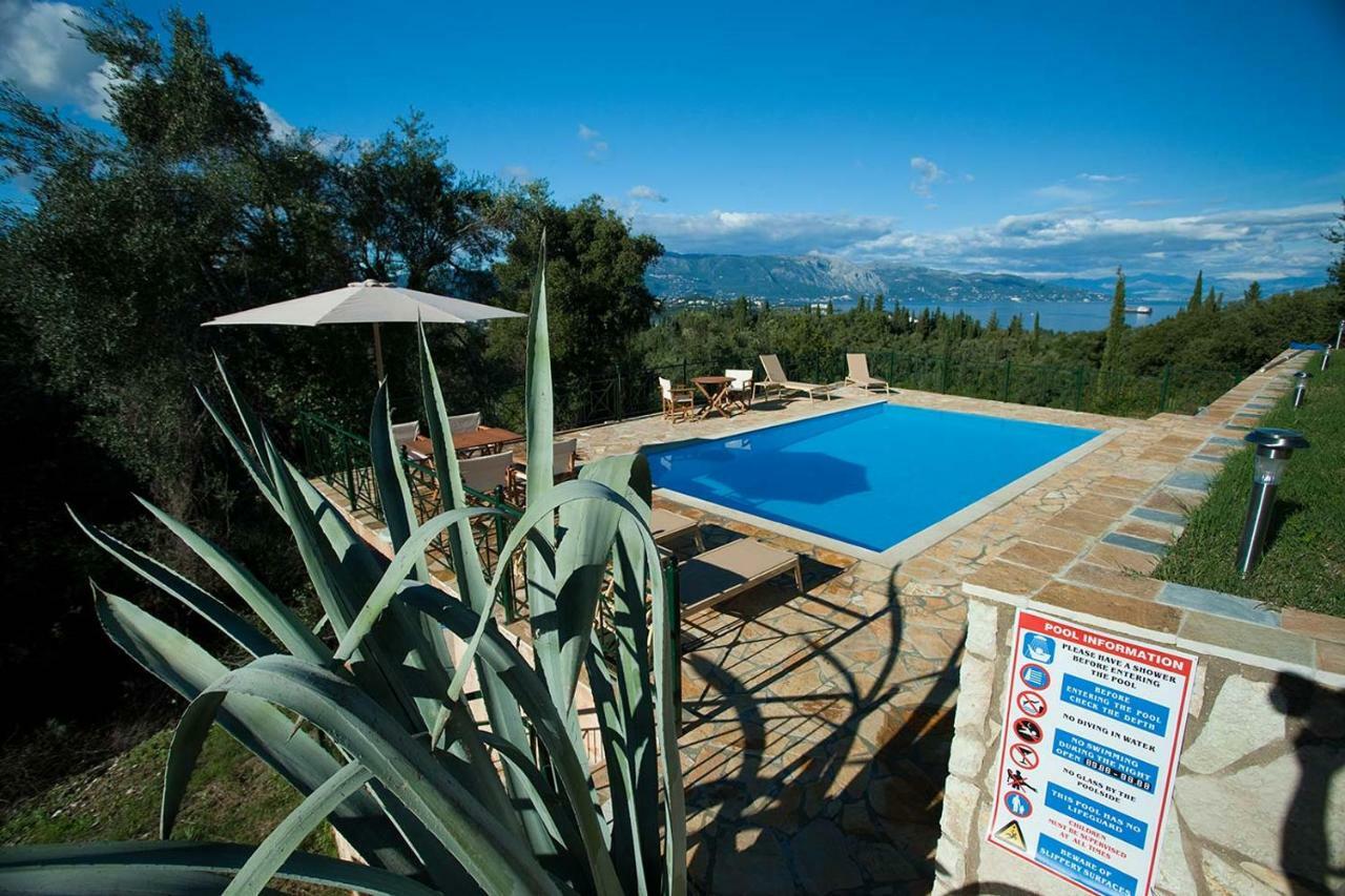 Villa Kira Áfra Exteriér fotografie